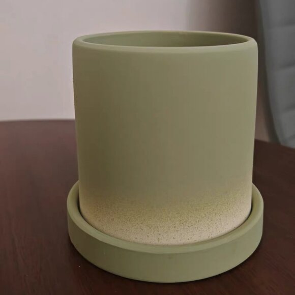 Sage Green Ceramic Planter with Tray | 9×9cm - Picture 1 of 2